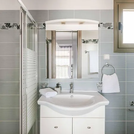 Melissanthi * Chaliotata